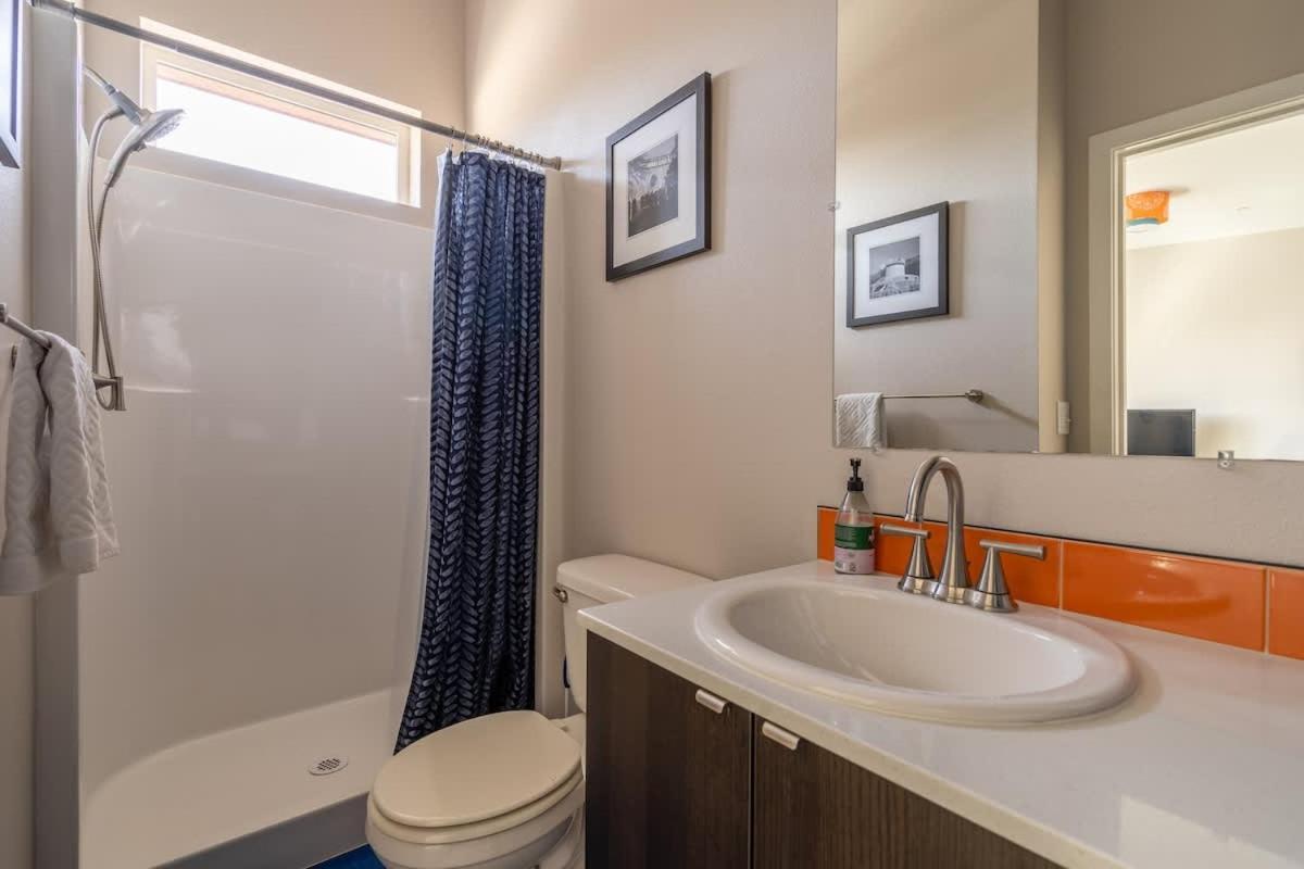 Sunny Studio Apartment - Food Carts, Coffee & Bars Portland Exterior foto